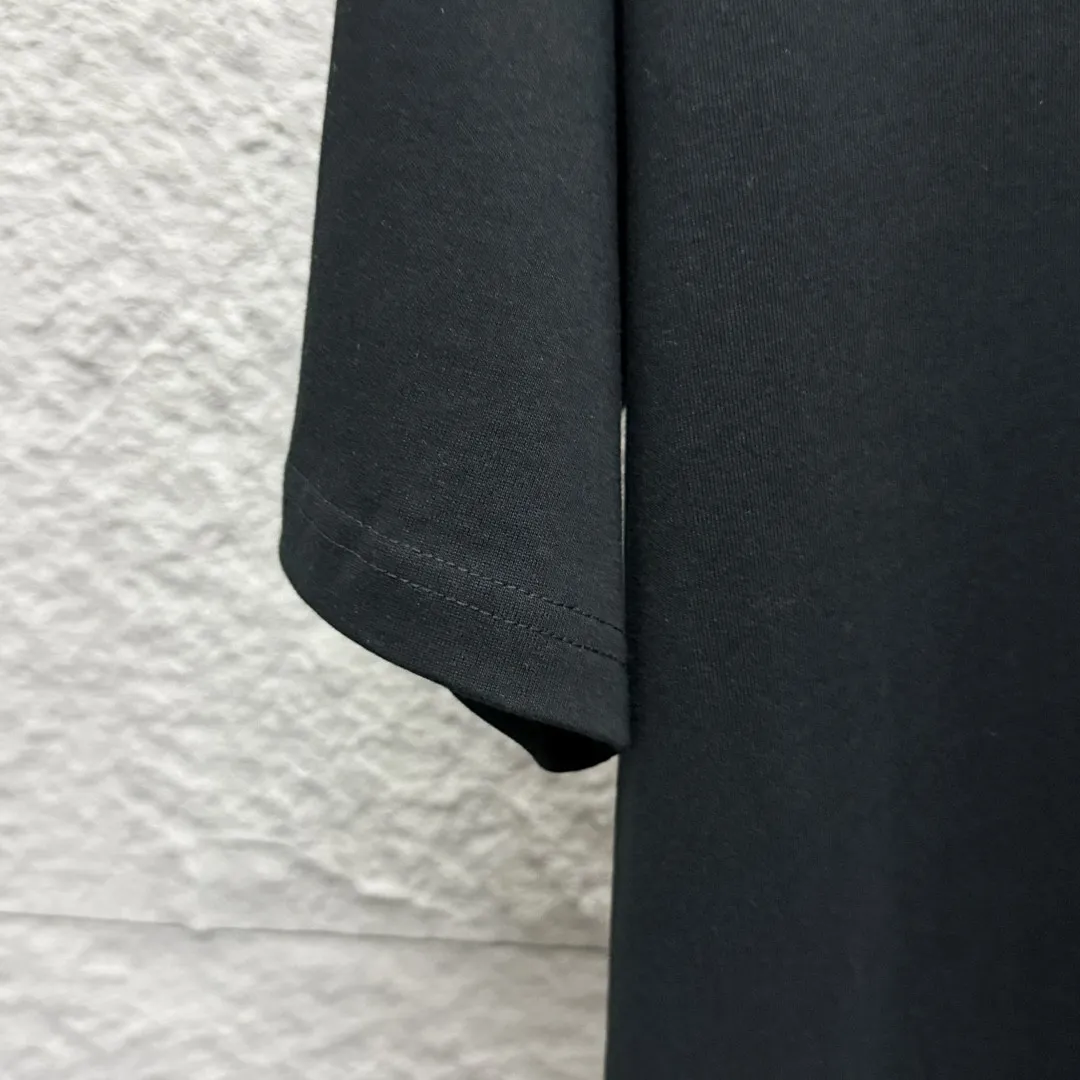 Moncle* *2025 New Arrival Classic T Same Style ：Black White Size： S （90-130 ） M （120-150 ） L （140-165 ） XL （160-180 ） XXL （180-210 ）